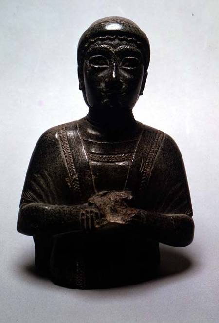 Princess of the family of Prince Gudea, known as 'the woman with the shawl', from Telloh, ancient Gi from Anonymous