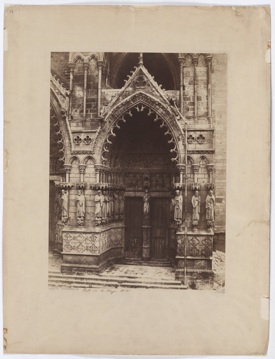 Amiens: Das „Portail de la Vierge“ an der Westfassade der Kathedrale from Édouard Baldus