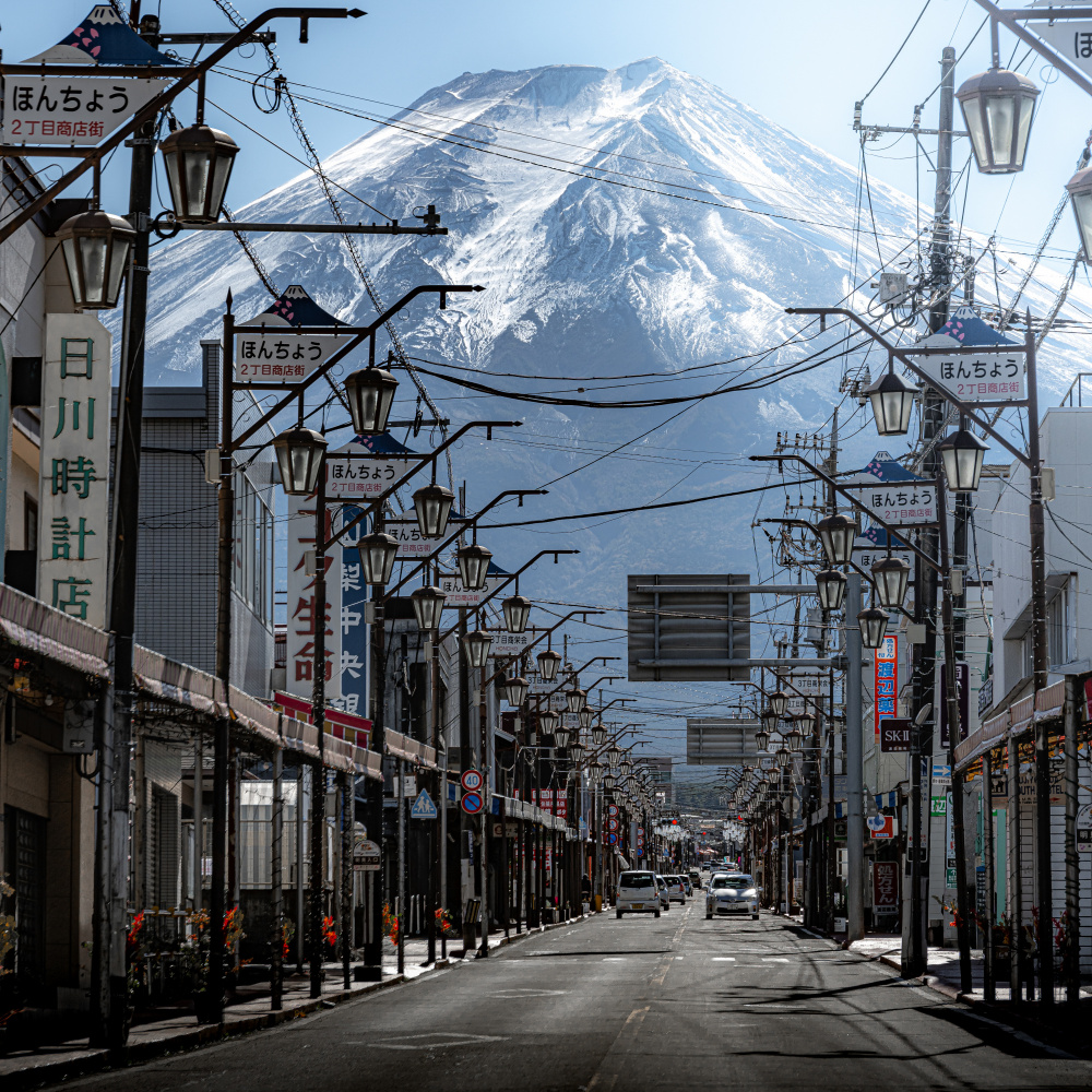 Straße,die zum Berg Fuji führt from まちゅばら/Hiroki Matsubara