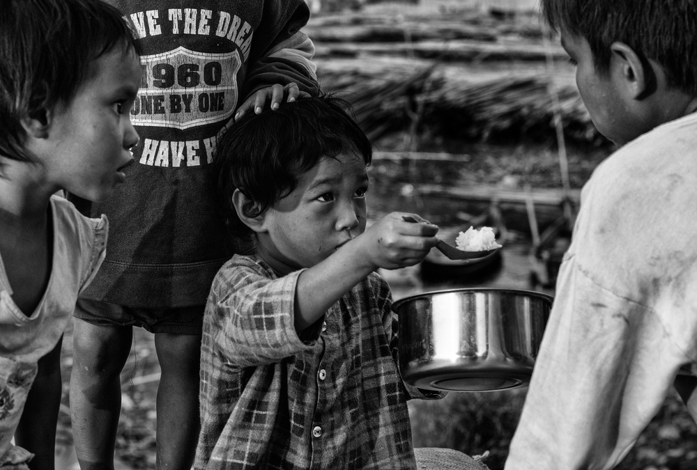 Willst du etwas Reis? (Mandalay-Myanmar) from Joxe Inazio Kuesta Garmendia