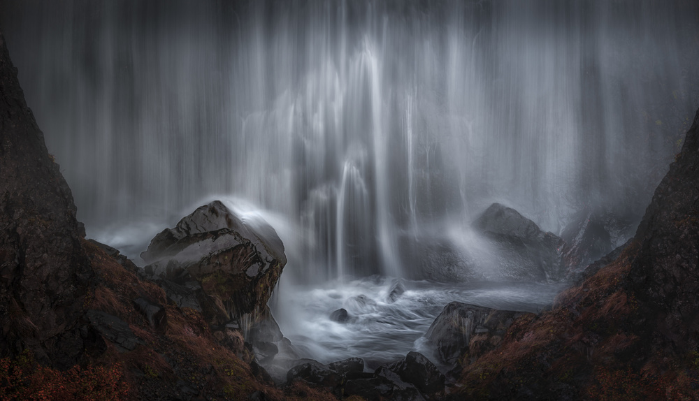 Geheime Wasserfälle from Larry Deng