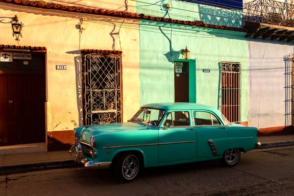 Light and shadow in Trinidad, Cuba, Oldtimer Kuba from Miro May