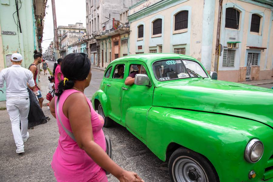 Street crossing in Havanna, Kuba. from Miro May