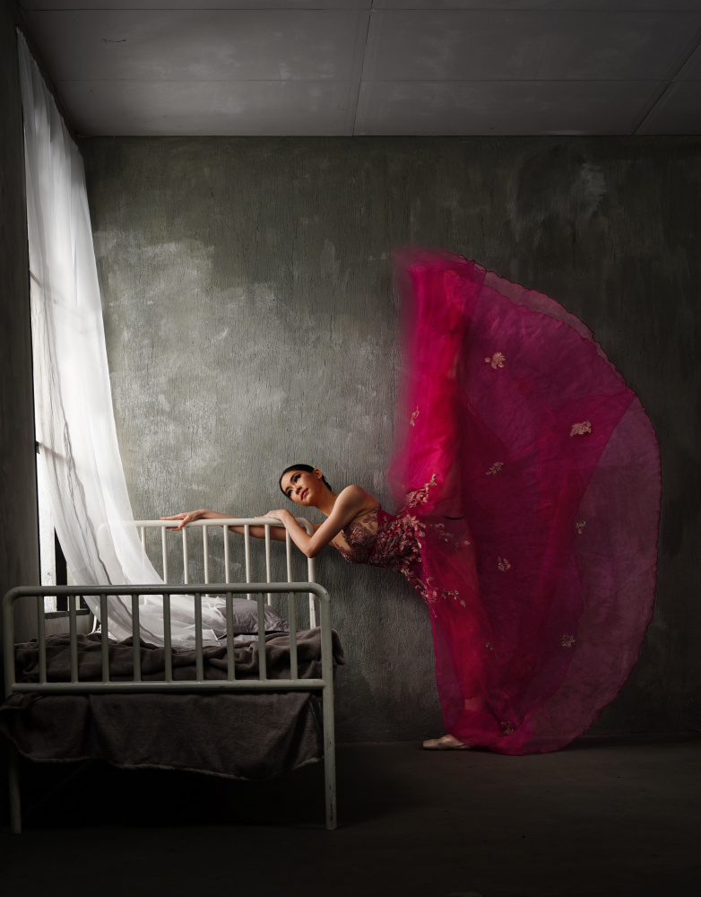 Rotes Ballerina-Kleid from Rawisyah Aditya