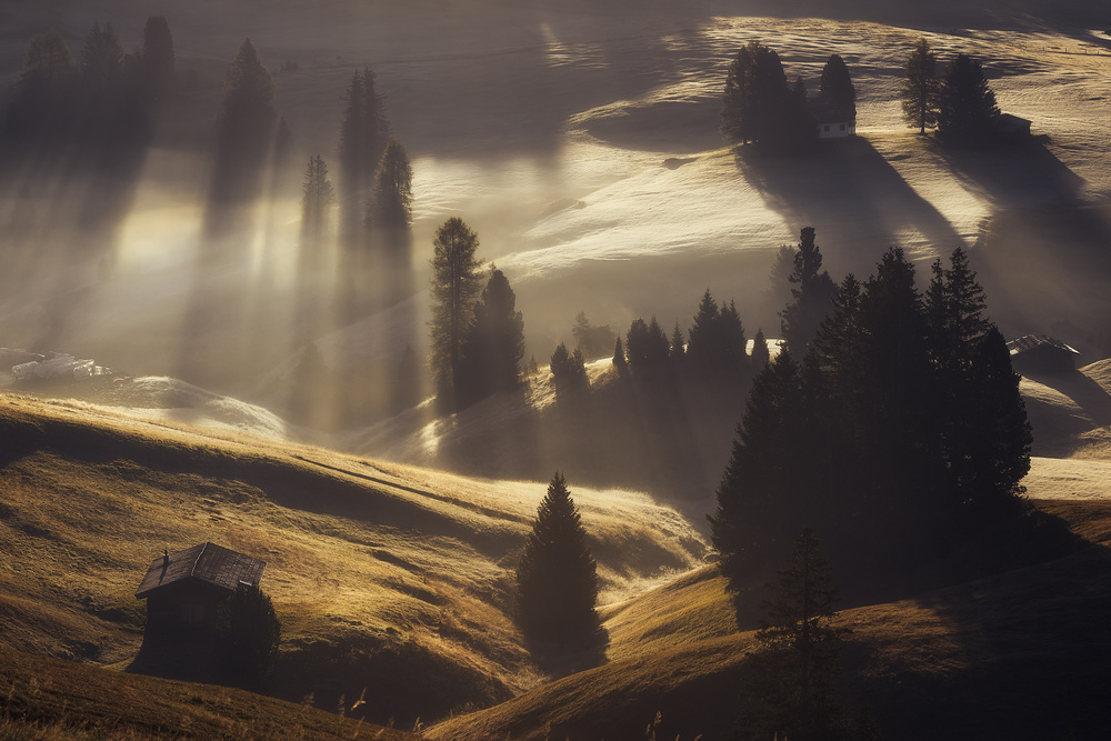Sonnenaufgang in den Dolomiten from Rostovskiy Anton